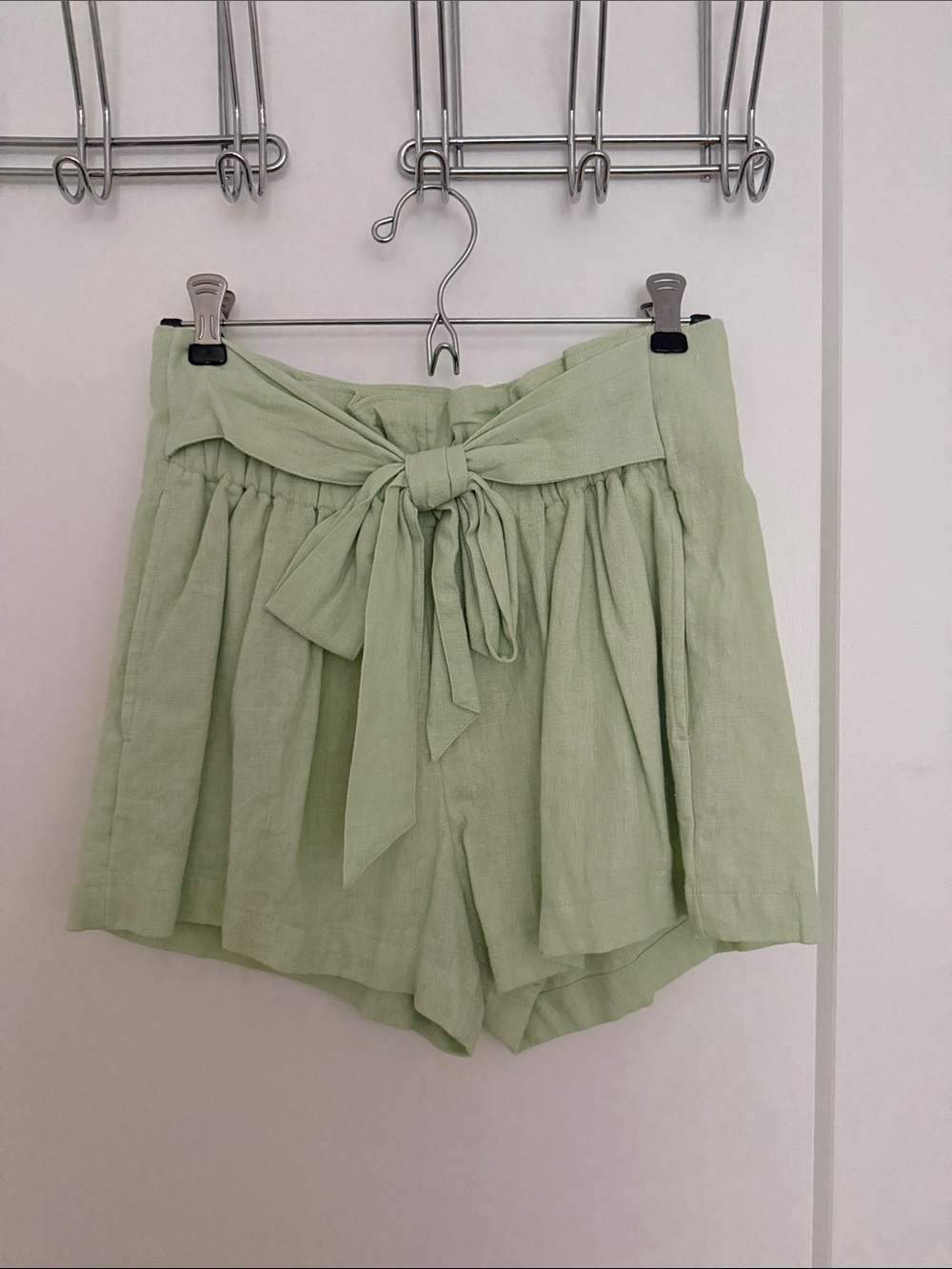 Abercrombie linen tie front short